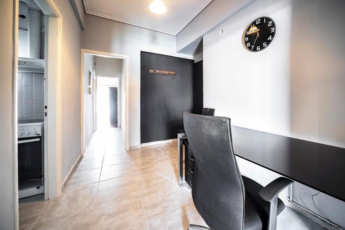 Topfloor Central Apt With Urban Views,3' To Metro Atena Exterior foto